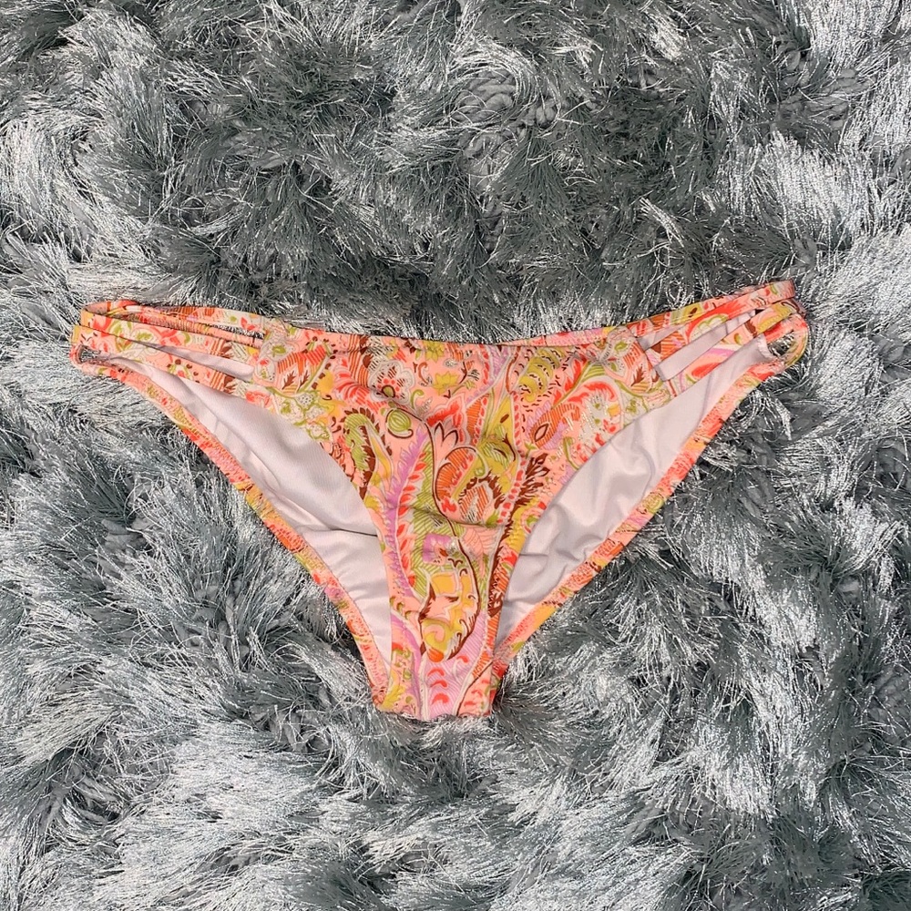 Victoria’s Secret bikini bottoms